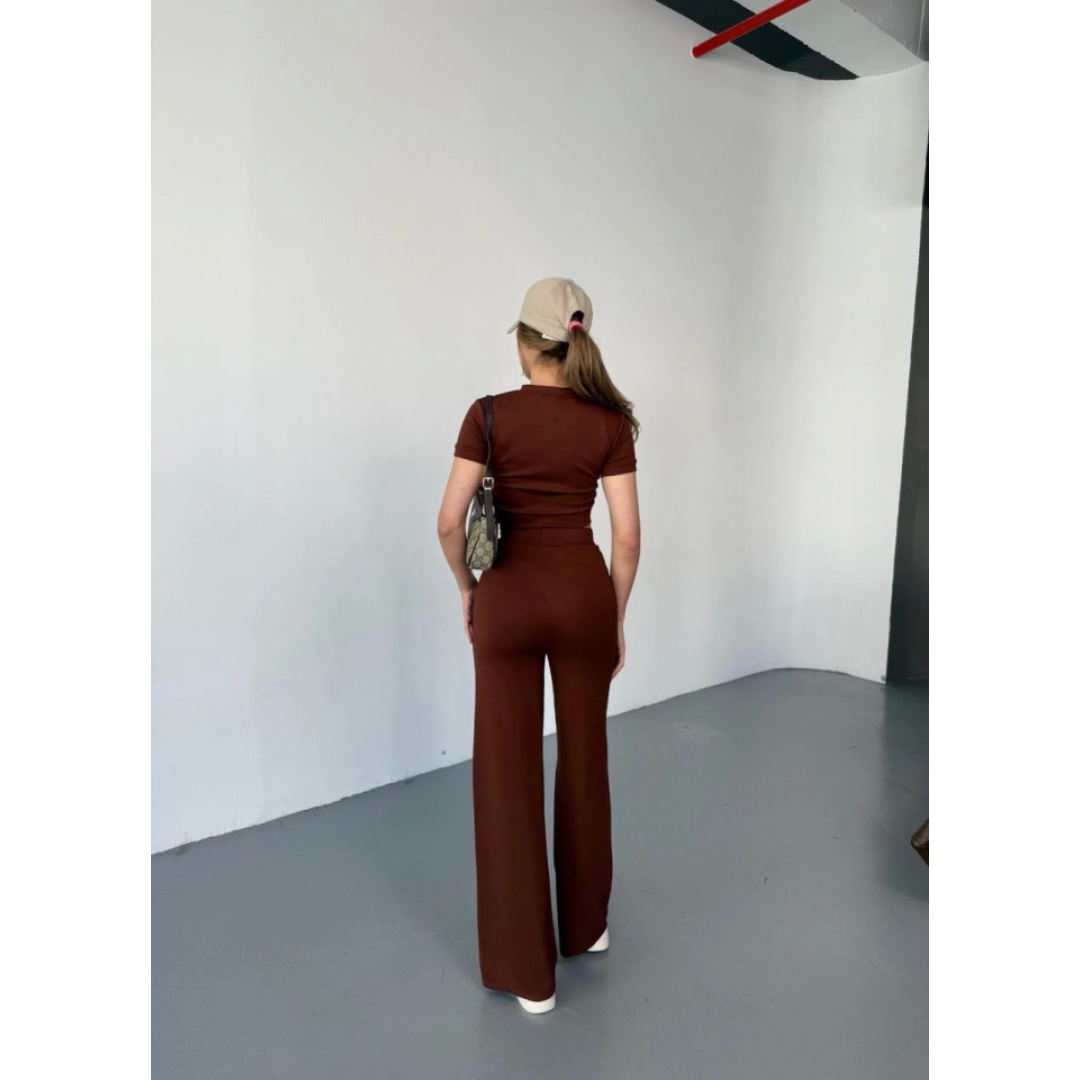 Osy Modal Yumuşak Dokulu Kumaş Kısa Kollu Crop Rahat Pantalon Ikili Takım - Kahverengi - 162230 Osy Modal Yumuşak Dokulu Kumaş Kısa Kollu Crop Rahat Pantalon Ikili Takım - Kahverengi - 162230