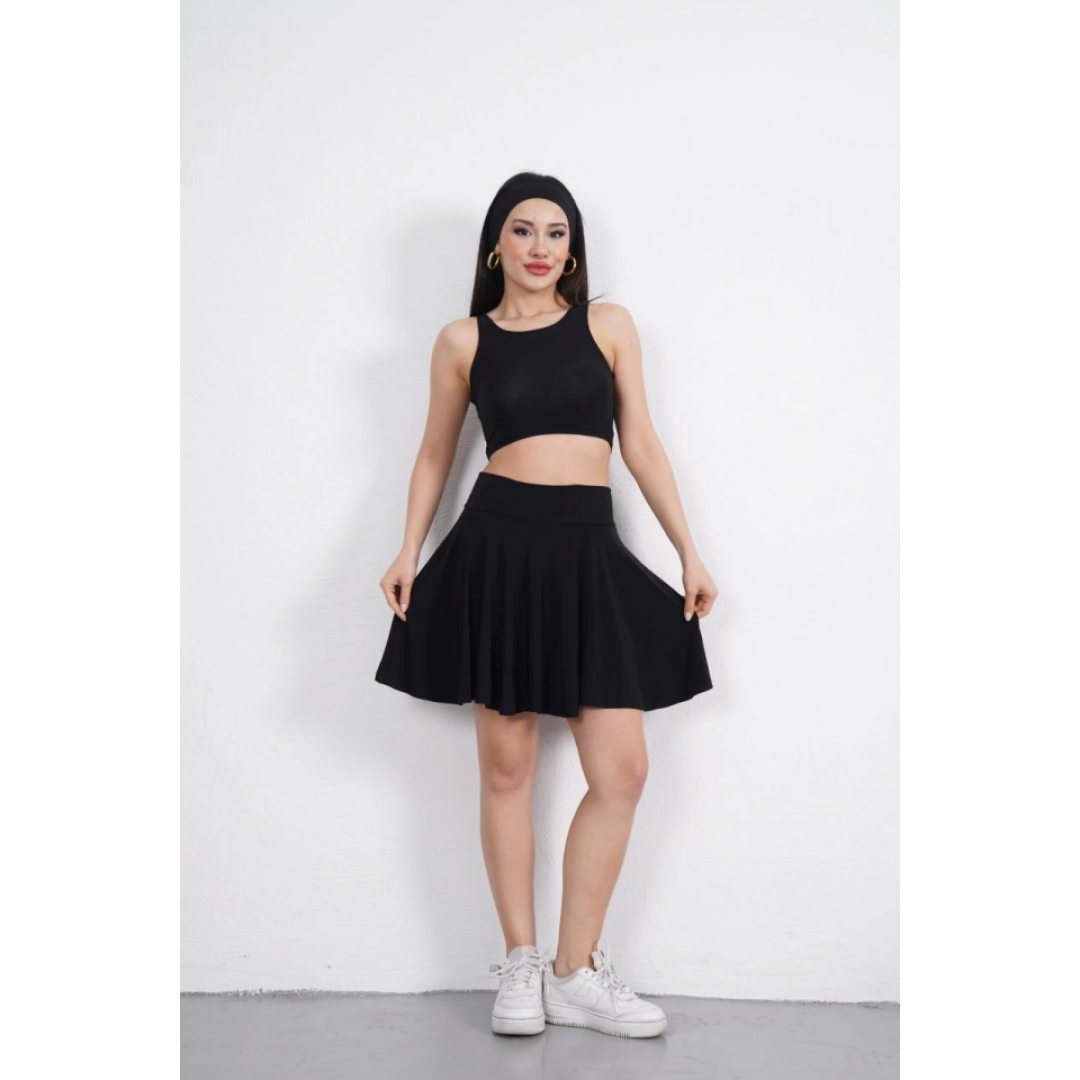 Sendy Kumaş Bisiklet Yaka Crop Şortlu Etek Ikili Takım - Siyah